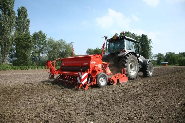 國社媒體刊文：國產農機多而不精，為何“不好用”“老是壞”？