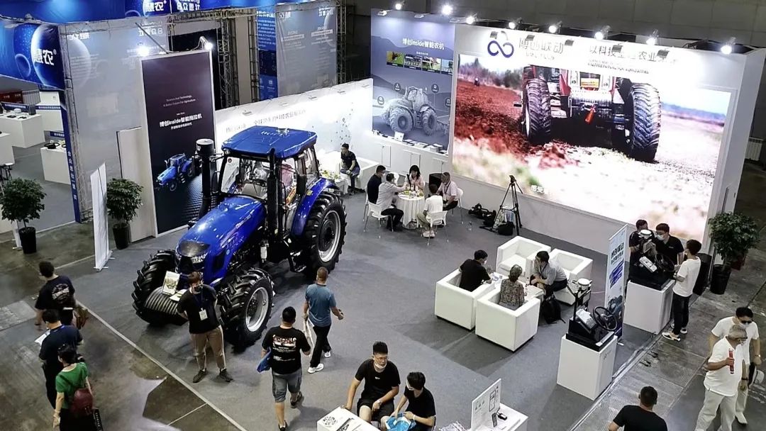 智能農機落地新疆，交卷！